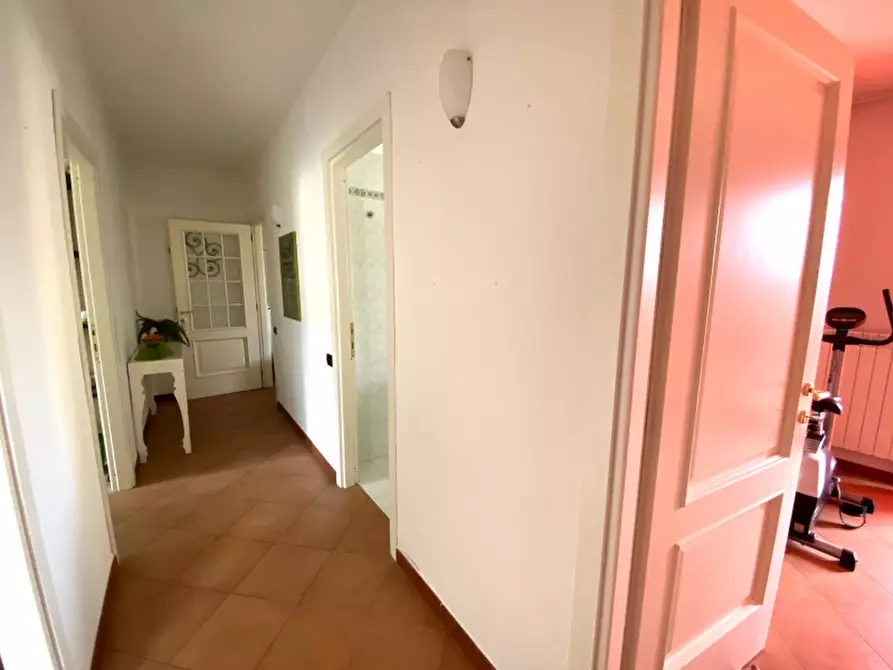 Immagine 24 di Appartamento in vendita  in Via Francesca Vecchia a Uzzano