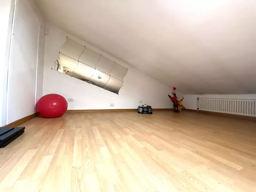 Immagine 27 di Appartamento in vendita  in Via Francesca Vecchia a Uzzano