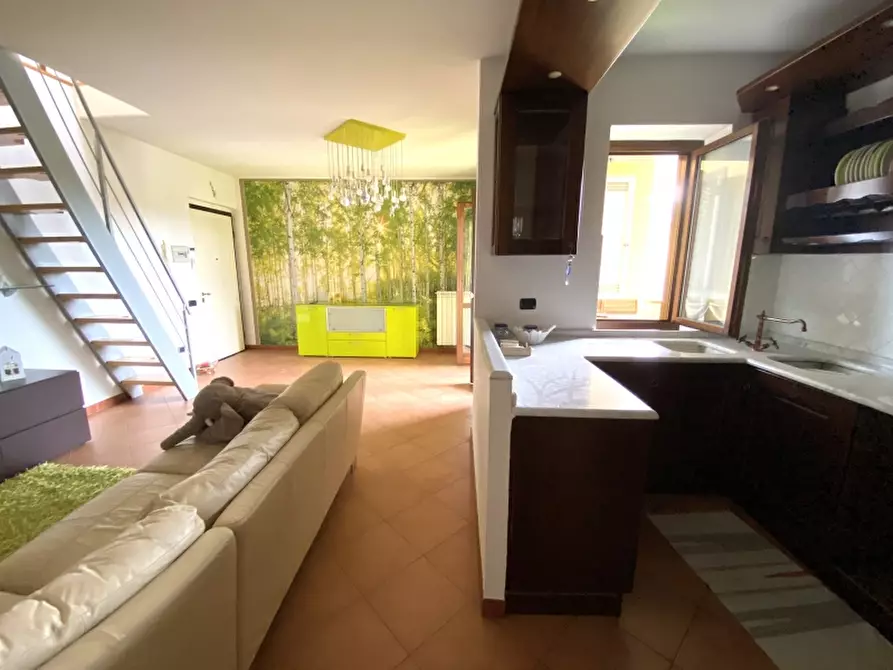 Immagine 9 di Appartamento in vendita  in Via Francesca Vecchia a Uzzano