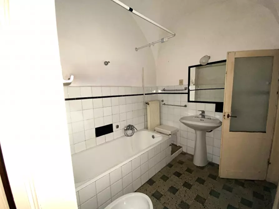 Immagine 10 di Appartamento in vendita  in Piazza del Bestiame a Buggiano