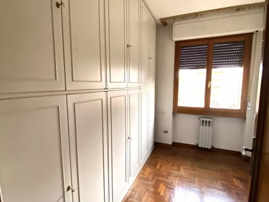 Immagine 13 di Appartamento in vendita  in Via Baccelli a Montecatini Terme