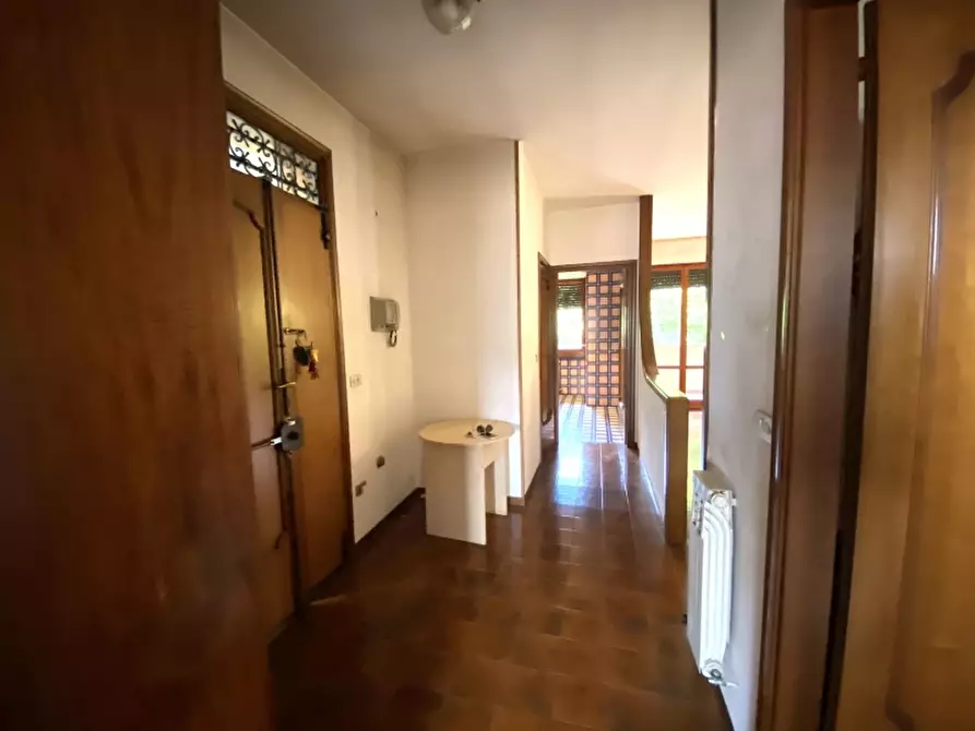 Immagine 17 di Appartamento in vendita  in Via Baccelli a Montecatini Terme