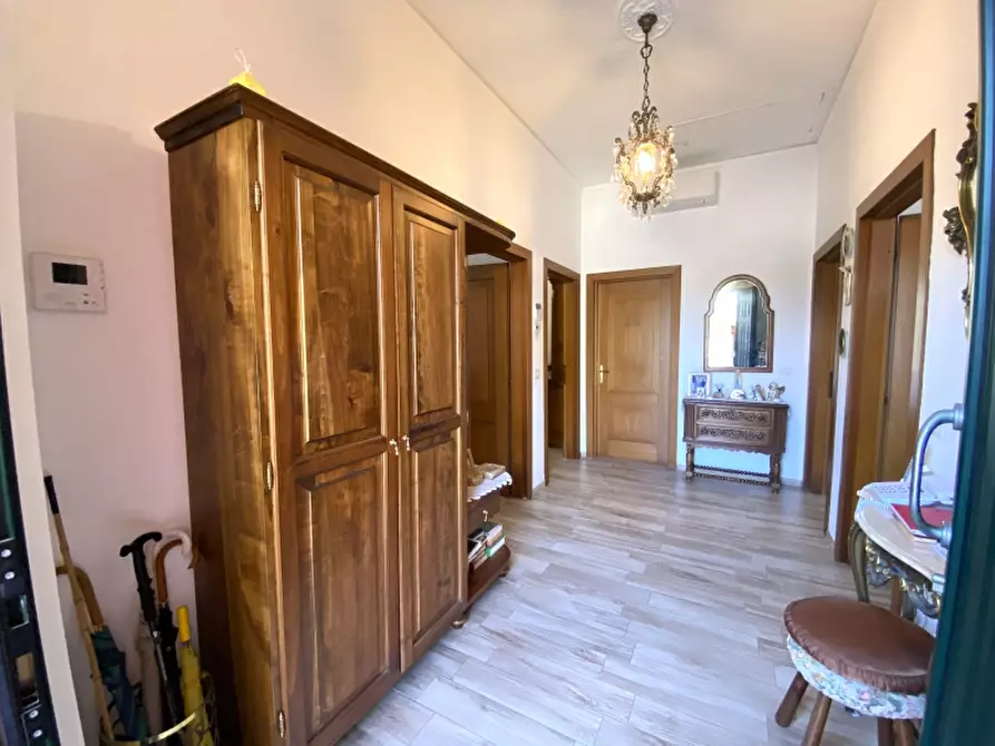 Immagine 21 di Villa in vendita  in Via Tripoli a Montecatini Terme