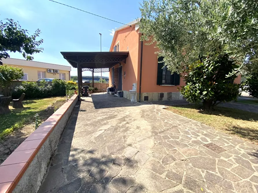 Immagine 31 di Villa in vendita  in Via Tripoli a Montecatini Terme