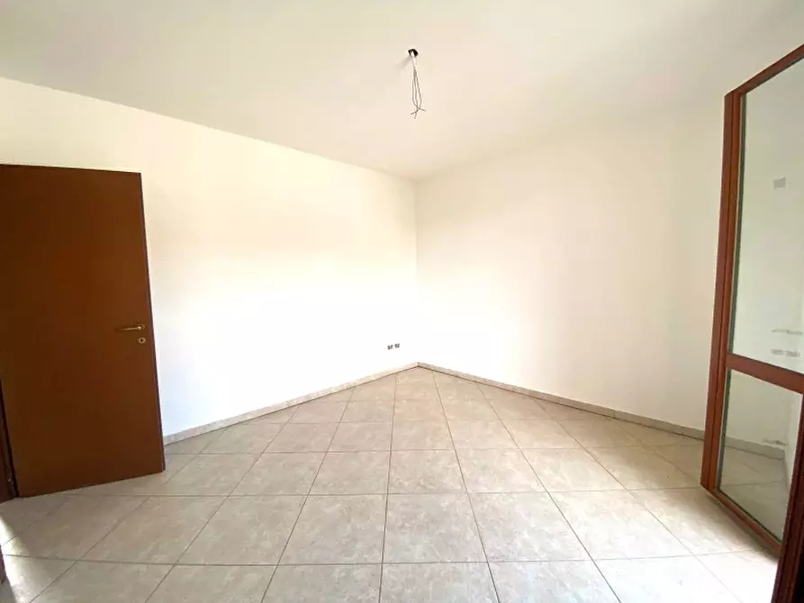 Immagine 5 di Appartamento in vendita  in Via Parri a Uzzano