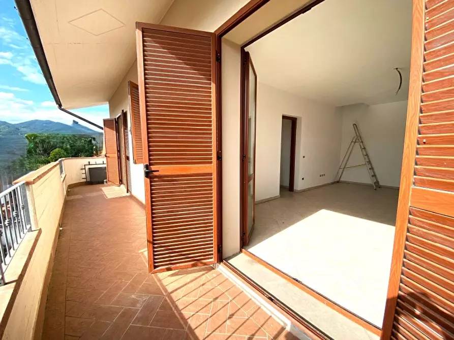 Immagine 16 di Appartamento in vendita  in Via Parri a Uzzano