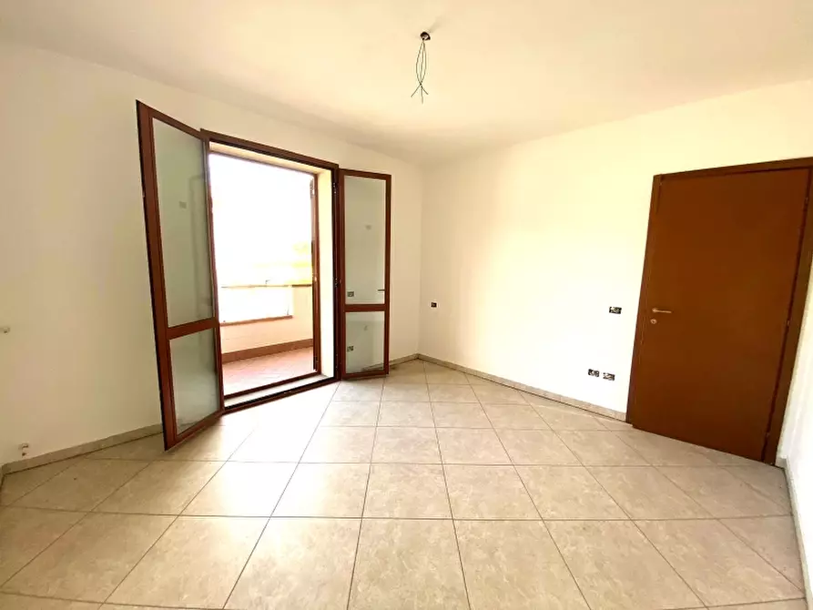 Immagine 9 di Appartamento in vendita  in Via Parri a Uzzano