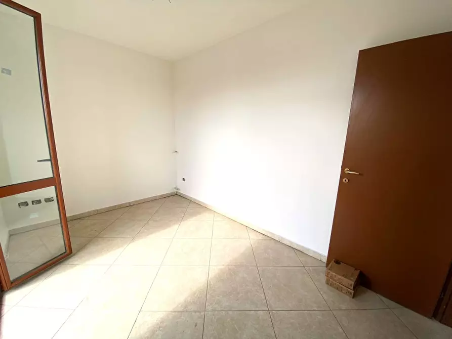 Immagine 11 di Appartamento in vendita  in Via Parri a Uzzano