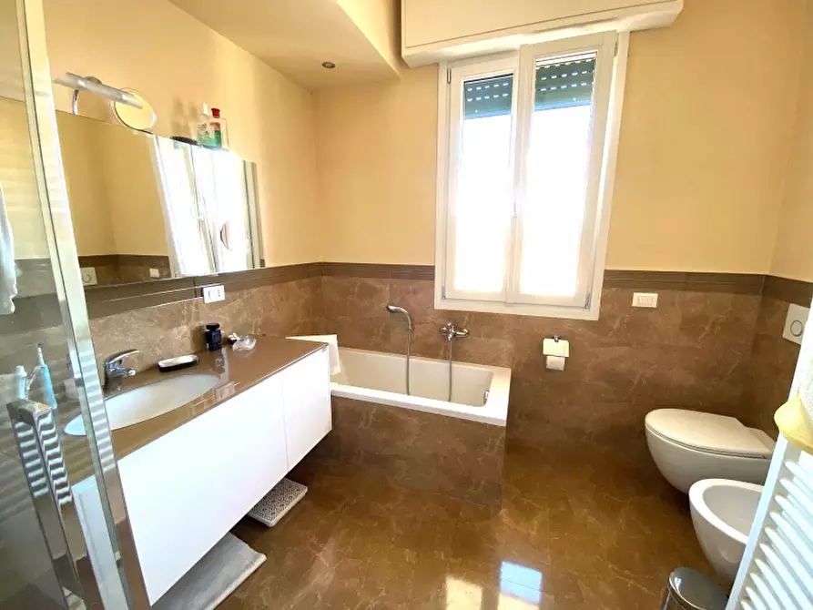 Immagine 7 di Appartamento in vendita  in Corso Roma a Montecatini Terme