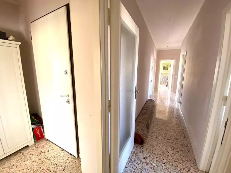 Immagine 14 di Appartamento in vendita  in Corso Roma a Montecatini Terme