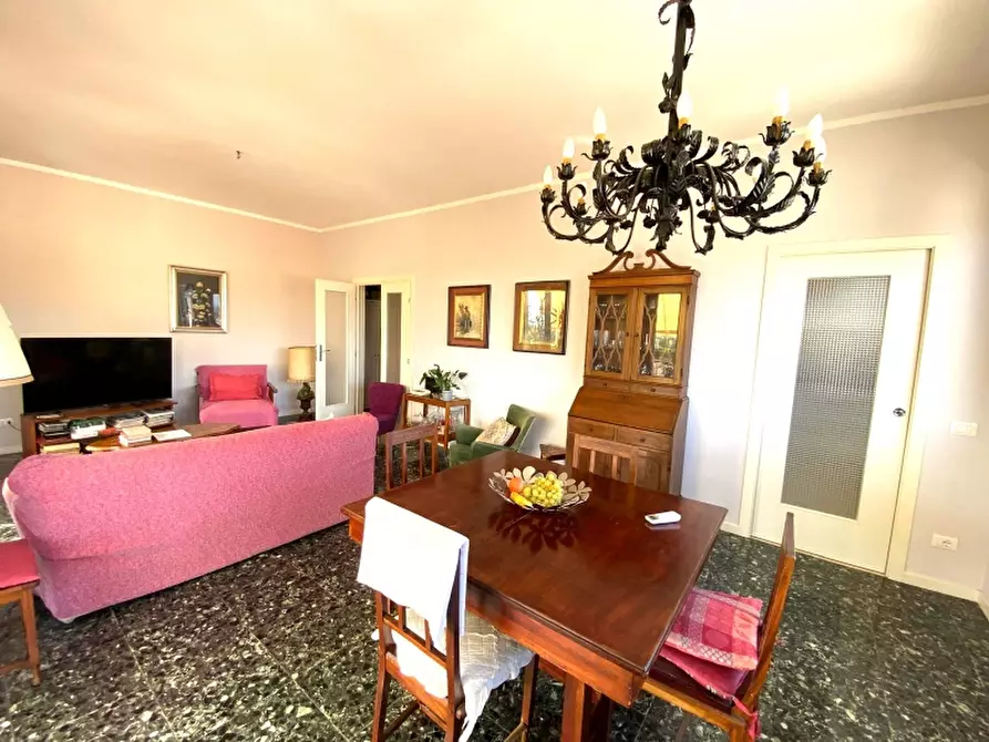 Immagine 4 di Appartamento in vendita  in Corso Roma a Montecatini Terme