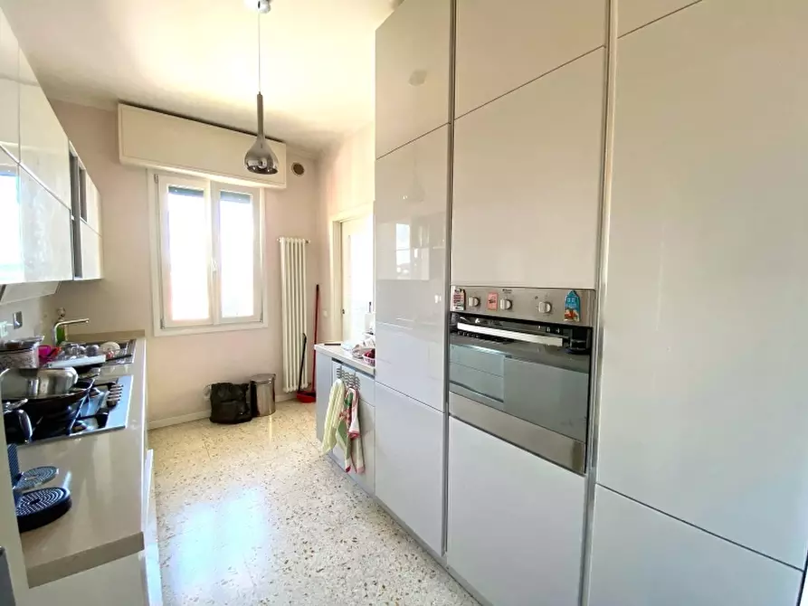 Immagine 26 di Appartamento in vendita  in Corso Roma a Montecatini Terme