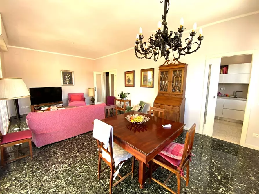 Immagine 6 di Appartamento in vendita  in Corso Roma a Montecatini Terme