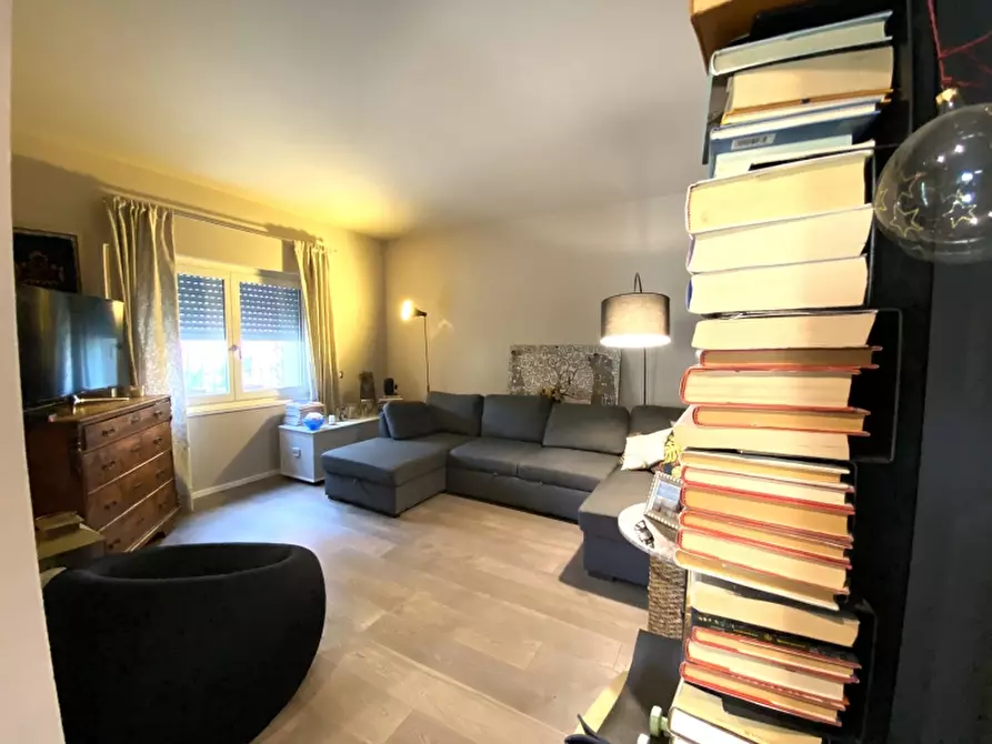 Immagine 1 di Appartamento in vendita  in Viale Amendola a Montecatini Terme