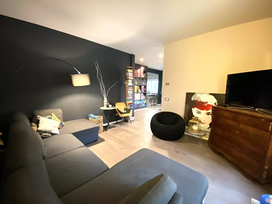 Immagine 3 di Appartamento in vendita  in Viale Amendola a Montecatini Terme