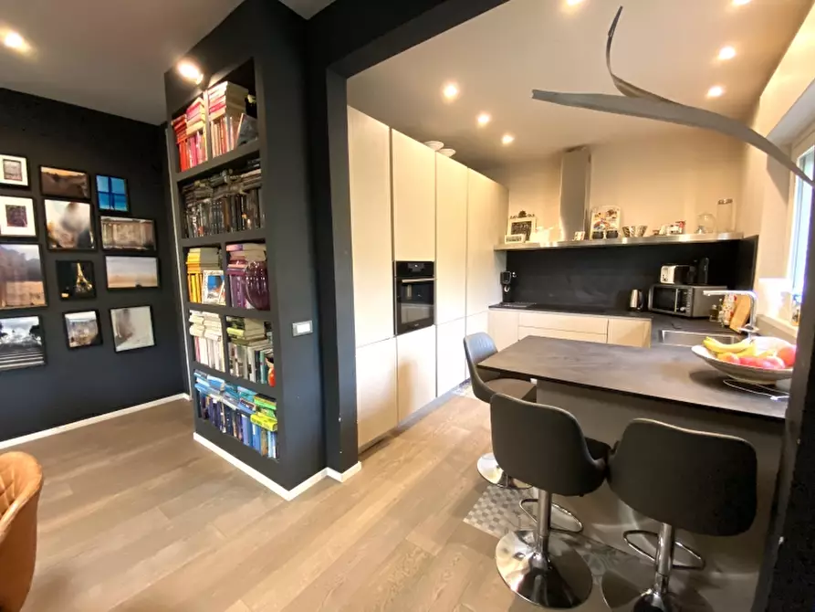 Immagine 6 di Appartamento in vendita  in Viale Amendola a Montecatini Terme