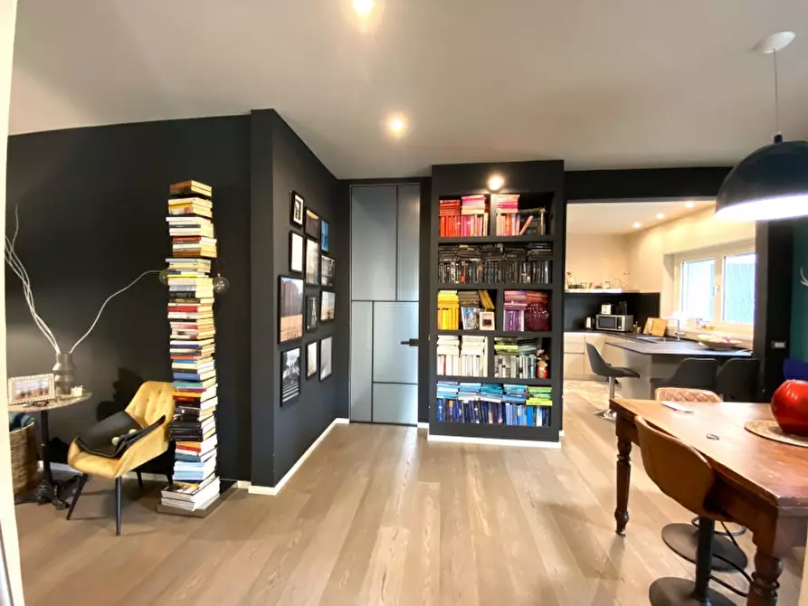 Immagine 11 di Appartamento in vendita  in Viale Amendola a Montecatini Terme