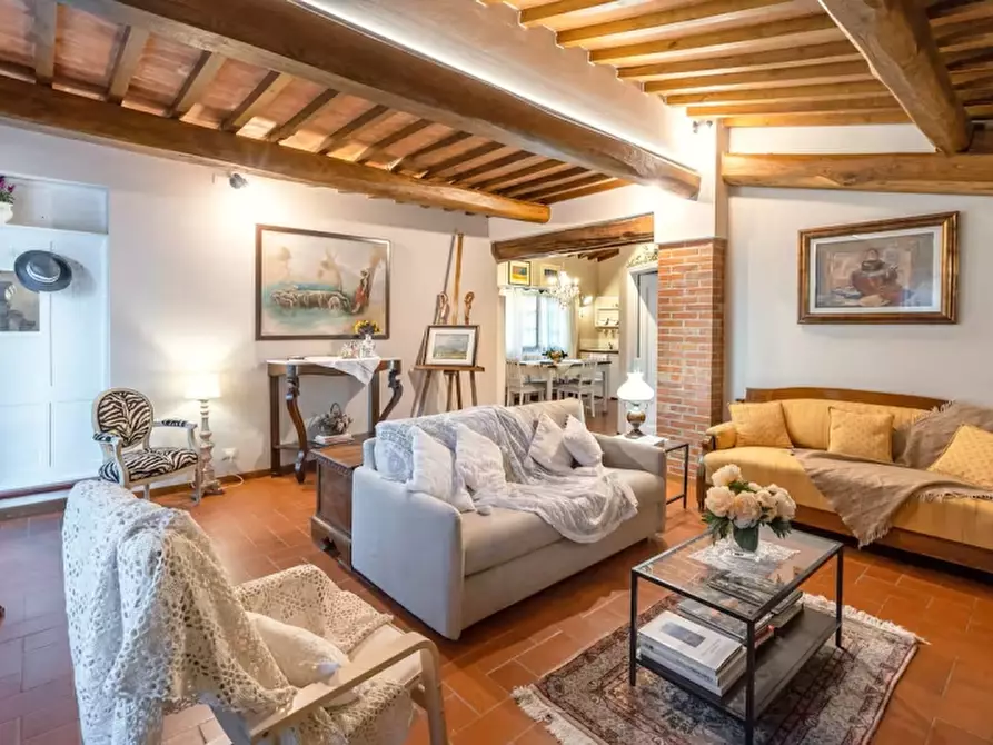 Immagine 4 di Villa in vendita  in Via Marlianese a Montecatini Terme