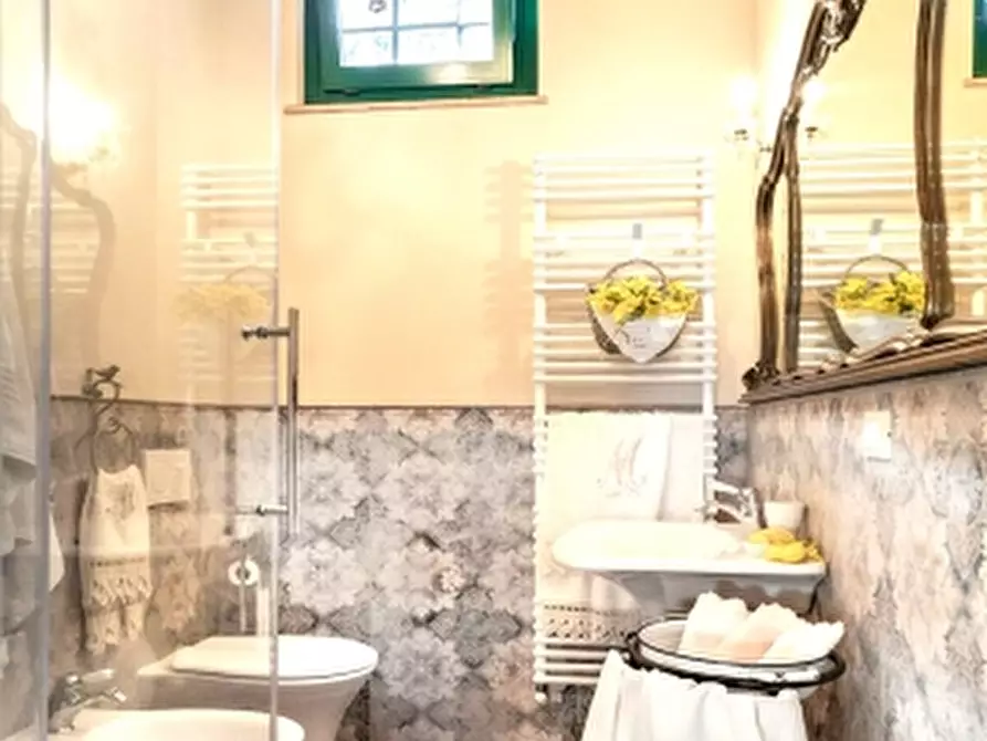 Immagine 8 di Villa in vendita  in Via Marlianese a Montecatini Terme