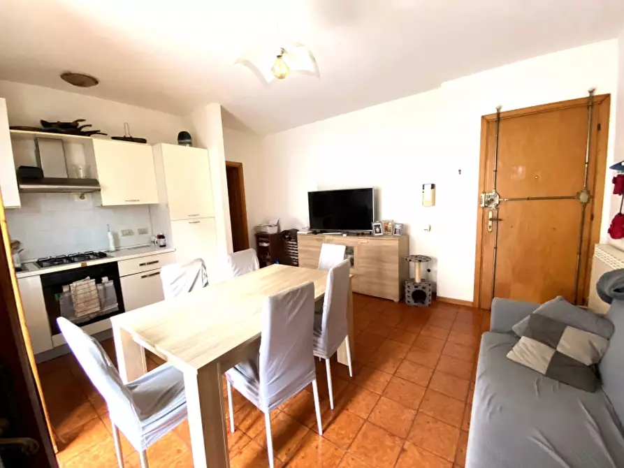 Immagine 2 di Appartamento in vendita  in Via Marche a Montecatini Terme