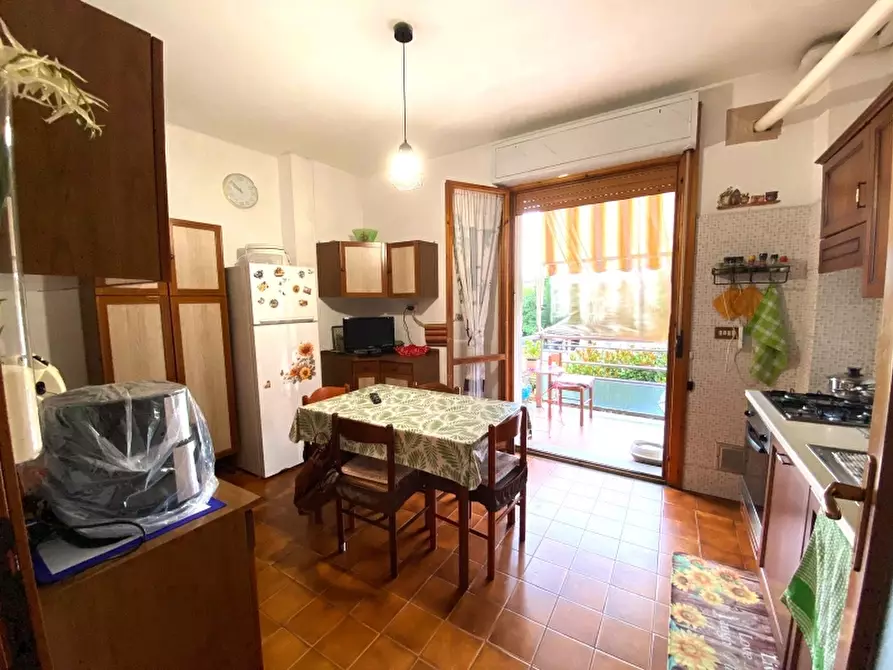 Immagine 14 di Appartamento in vendita  in Via Marche a Montecatini Terme