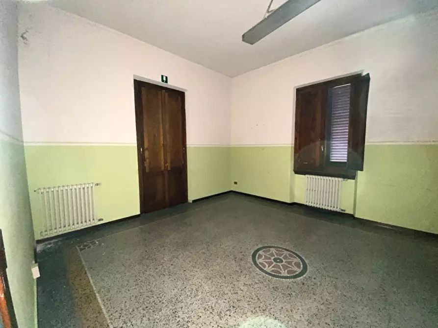 Immagine 4 di Villa in vendita  in Piazza del Popolo a Montecatini Terme