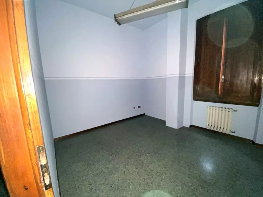 Immagine 22 di Villa in vendita  in Piazza del Popolo a Montecatini Terme