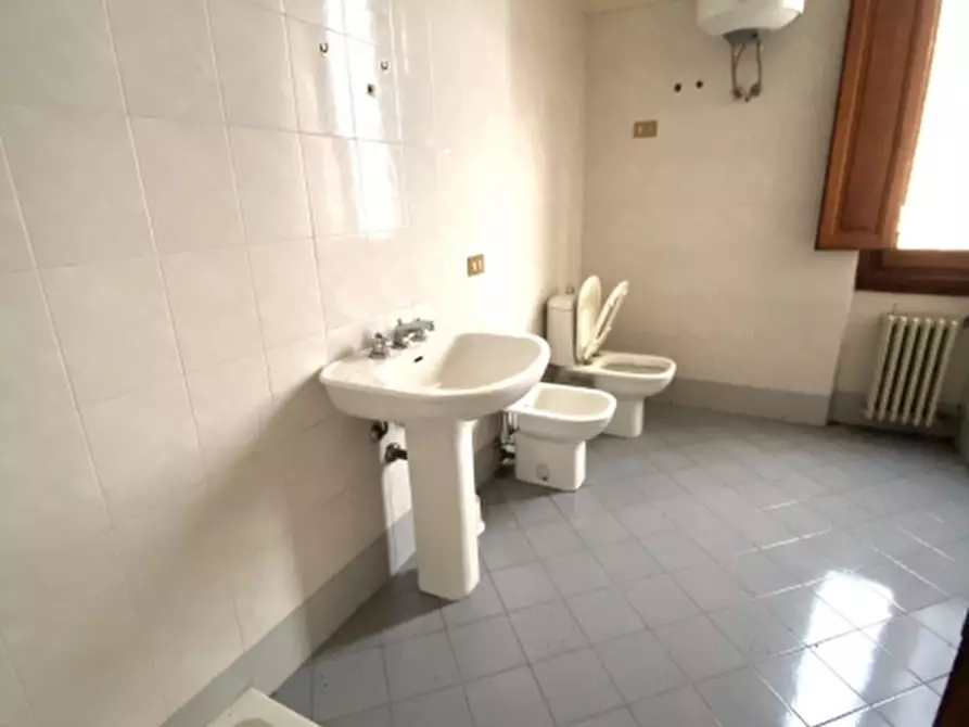 Immagine 28 di Villa in vendita  in Piazza del Popolo a Montecatini Terme