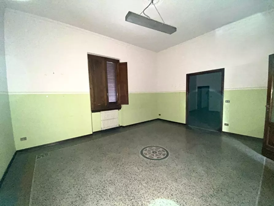 Immagine 5 di Villa in vendita  in Piazza del Popolo a Montecatini Terme