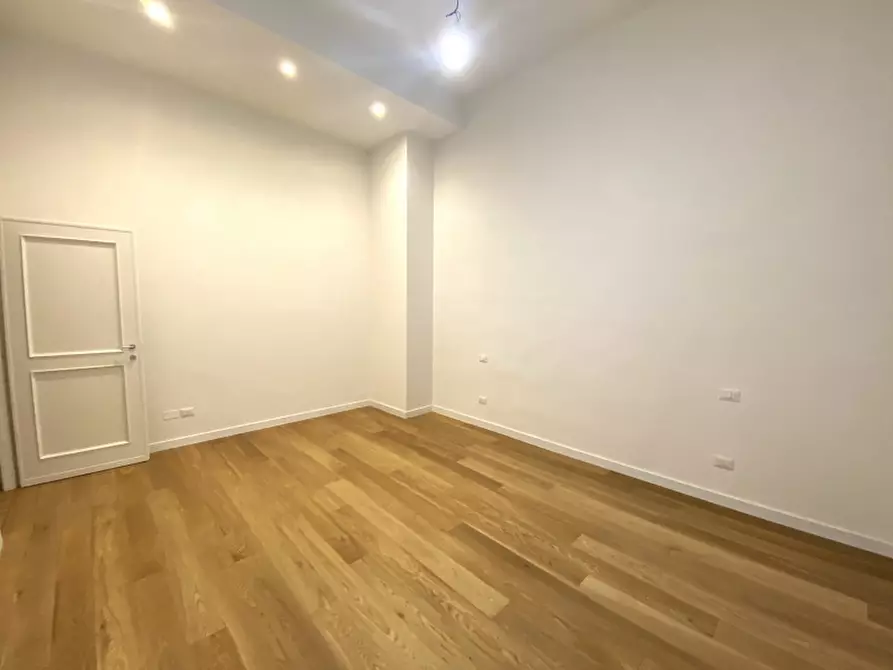 Immagine 17 di Appartamento in vendita  in Corso Matteotti a Montecatini Terme