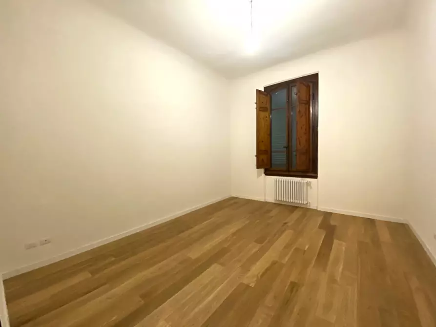 Immagine 9 di Appartamento in vendita  in Corso Matteotti a Montecatini Terme