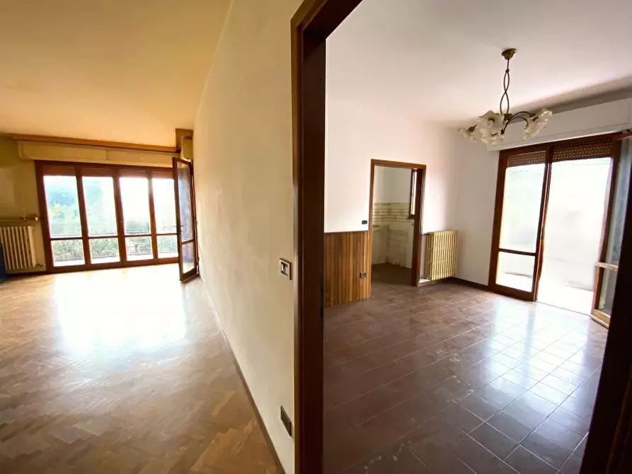 Immagine 6 di Appartamento in vendita  in Via Niccolò Paganini a Montecatini Terme