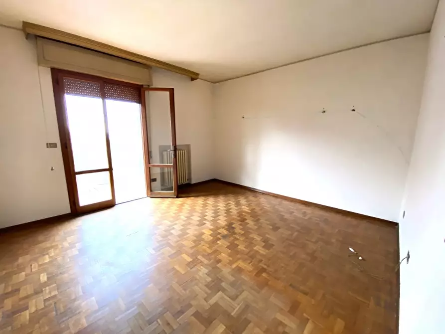 Immagine 18 di Appartamento in vendita  in Via Niccolò Paganini a Montecatini Terme