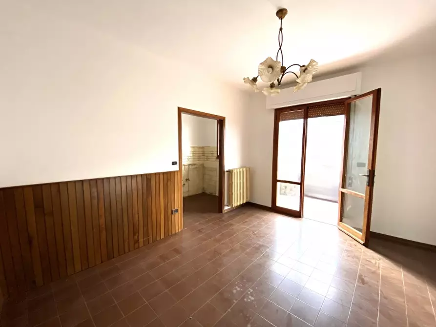 Immagine 4 di Appartamento in vendita  in Via Niccolò Paganini a Montecatini Terme