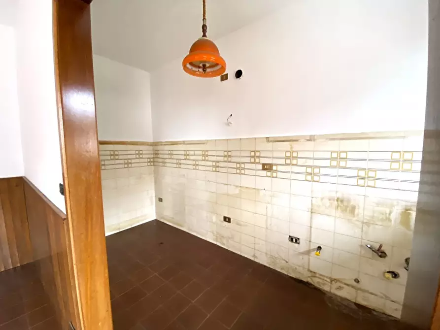 Immagine 9 di Appartamento in vendita  in Via Niccolò Paganini a Montecatini Terme