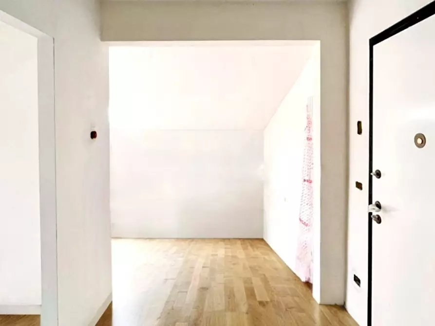 Immagine 5 di Appartamento in vendita  in Corso Matteotti a Montecatini Terme