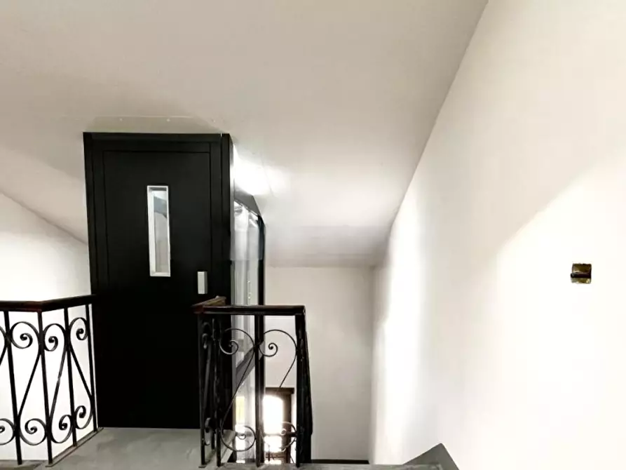 Immagine 9 di Appartamento in vendita  in Corso Matteotti a Montecatini Terme