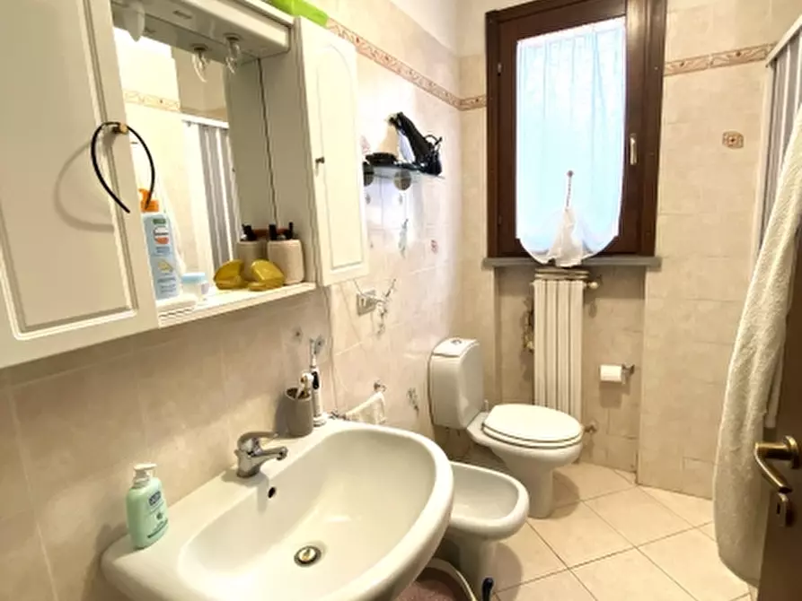 Immagine 10 di Appartamento in vendita  in Via Landini a Buggiano