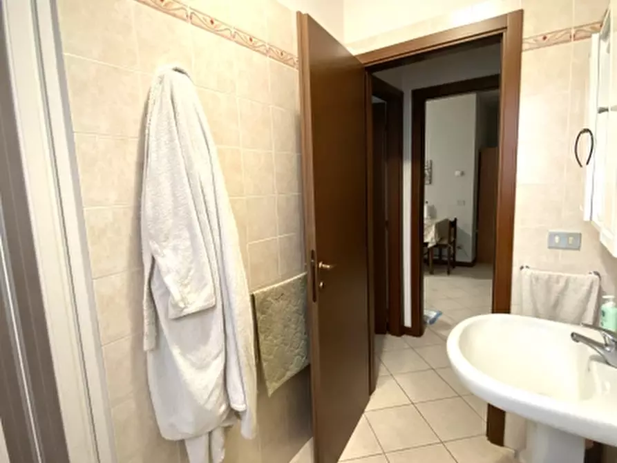 Immagine 11 di Appartamento in vendita  in Via Landini a Buggiano