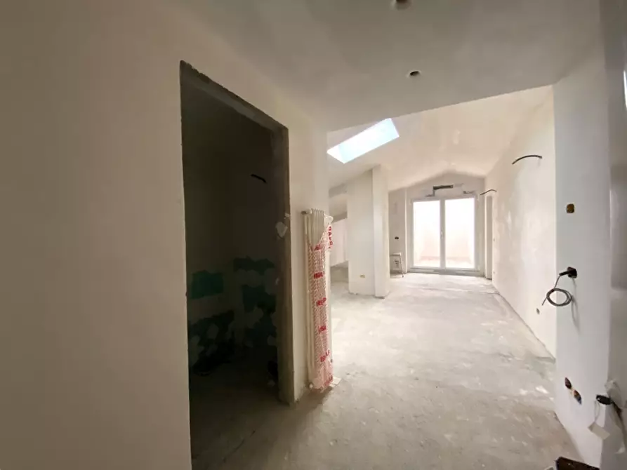 Immagine 2 di Appartamento in vendita  in Corso Matteotti a Montecatini Terme