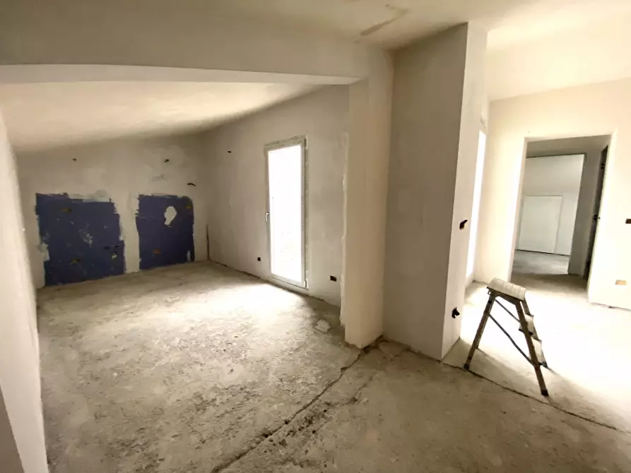 Immagine 18 di Appartamento in vendita  in Corso Matteotti a Montecatini Terme