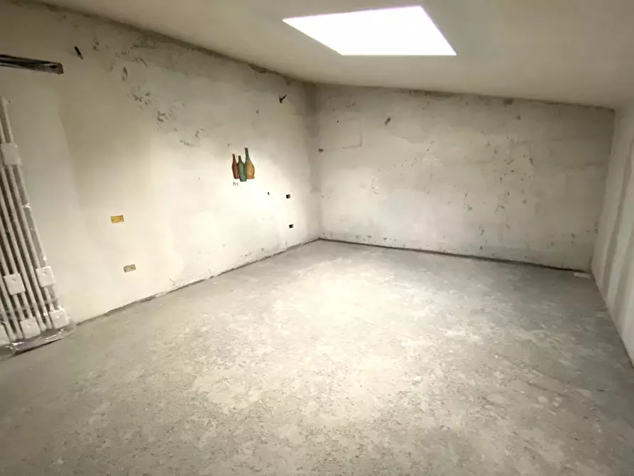 Immagine 7 di Appartamento in vendita  in Corso Matteotti a Montecatini Terme