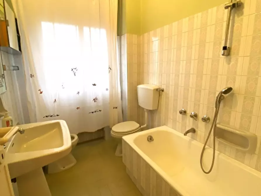 Immagine 12 di Appartamento in vendita  in Viale Fedeli a Montecatini Terme