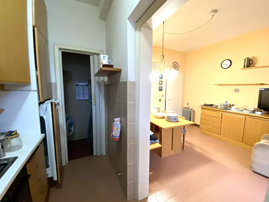 Immagine 19 di Appartamento in vendita  in Viale Fedeli a Montecatini Terme