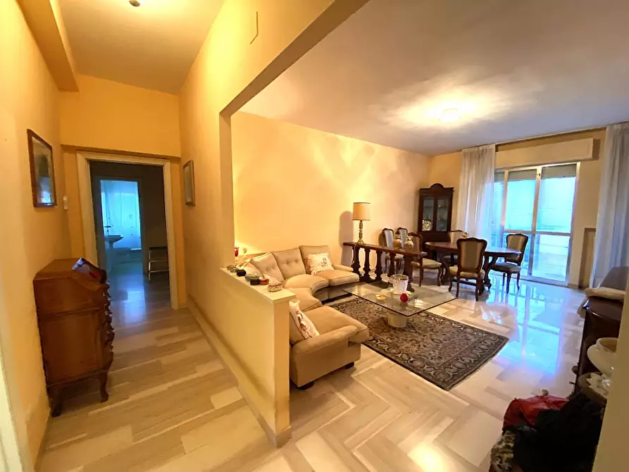 Immagine 1 di Appartamento in vendita  in Viale Fedeli a Montecatini Terme