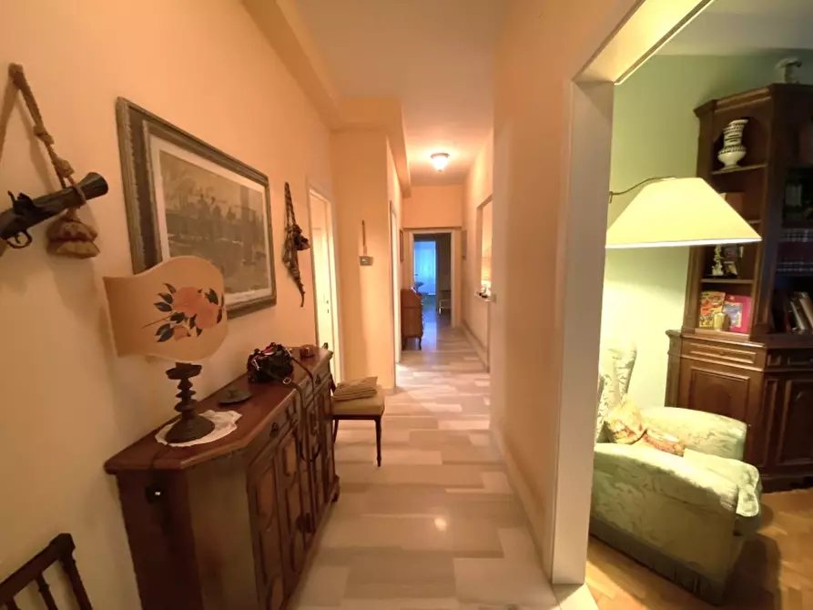 Immagine 22 di Appartamento in vendita  in Viale Fedeli a Montecatini Terme