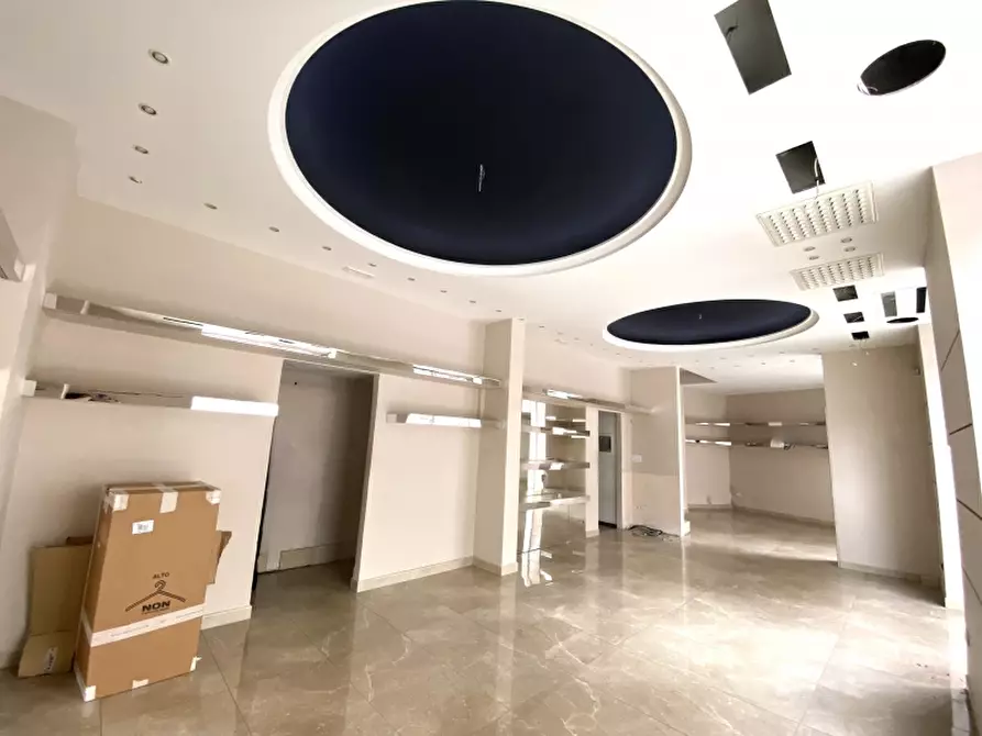 Immagine 3 di Negozio in affitto  in Corso Matteotti a Montecatini Terme