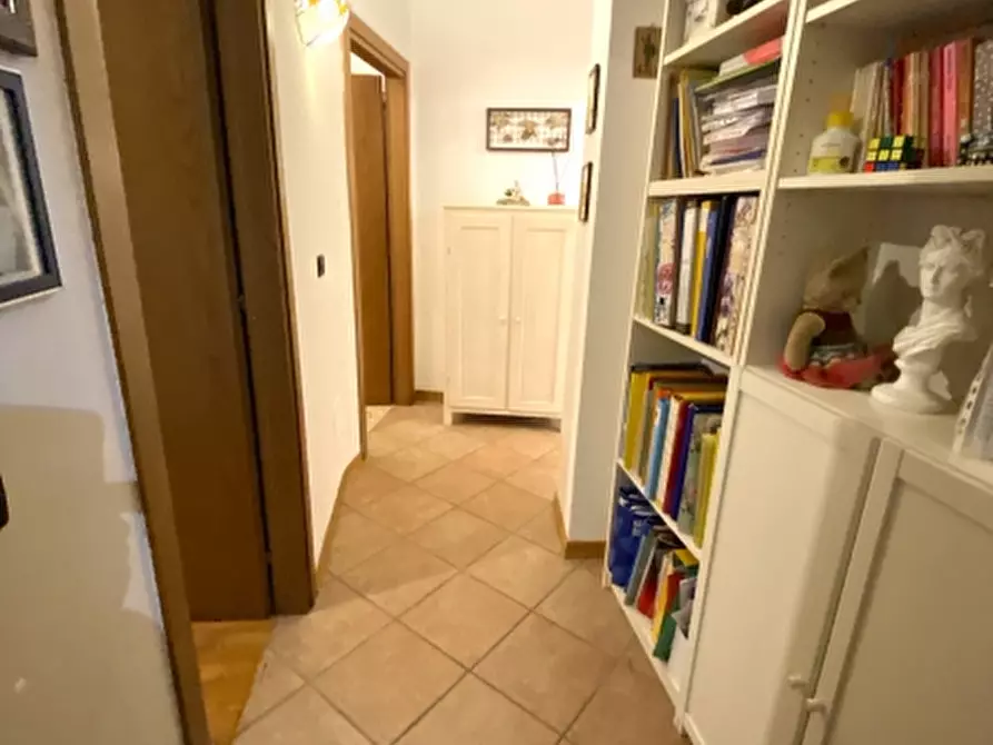 Immagine 19 di Appartamento in vendita  in Piazza Cavour a Massa E Cozzile