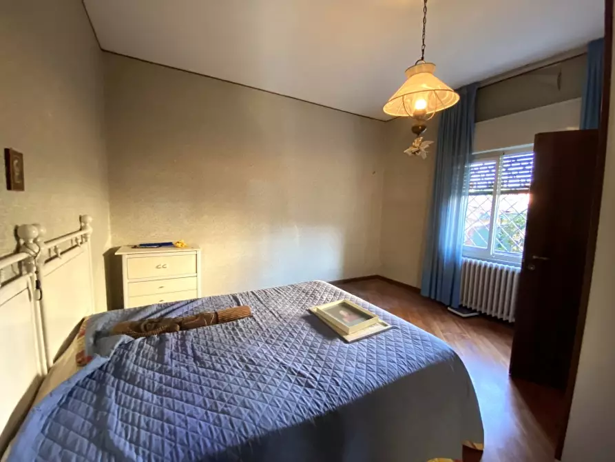 Immagine 18 di Villa in vendita  in Via Ugo Foscolo a Buggiano