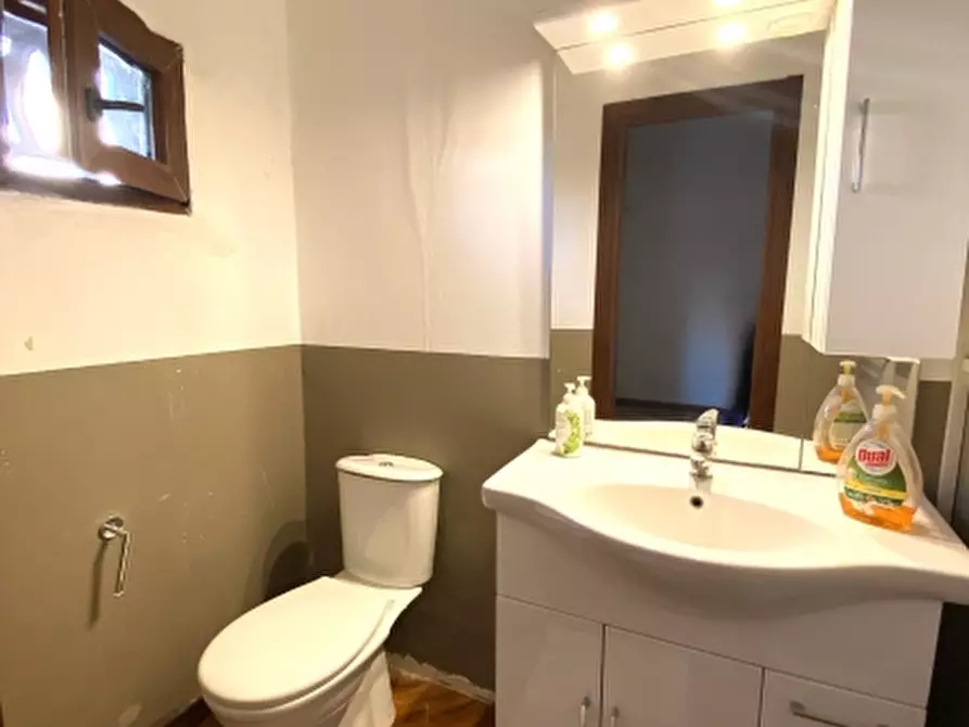 Immagine 25 di Villa in vendita  in Via Ugo Foscolo a Buggiano